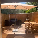度假居 La Maison Du Bonheur, Situee A 5 Min Des Remparts 艾格-莫尔特