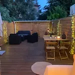 度假居 La Maison Du Bonheur, Situee A 5 Min Des Remparts