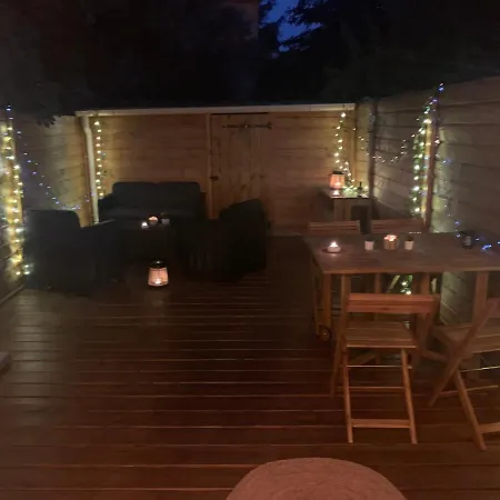 La Maison Du Bonheur, Situee A 5 Min Des Remparts