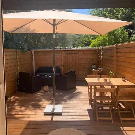 Holiday home Maison Chaleureuse A 5 Mins Des Remparts Aigues-Mortes