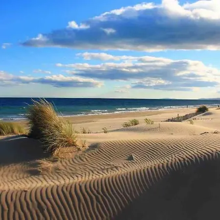 Holiday home Maison Chaleureuse A 5 Mins Des Remparts *